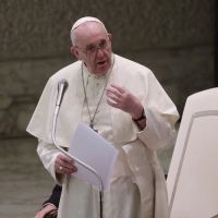 Le pape François favorable à une "union civile" pour les couples homosexuels