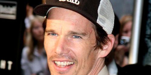 "La femme du Vème" : Ethan Hawke découvre Paris
