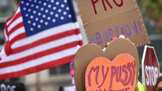 En Arizona, une proposition de loi pour accuser de meurtre les femmes qui avortent