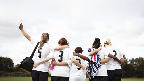 La "punition" de cet entraîneur de foot ? Coacher une équipe féminine