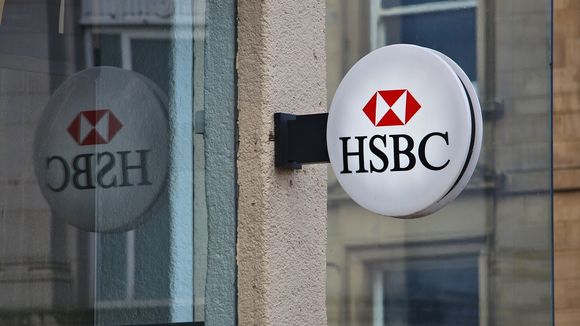 Son collègue l'avait "incitée" à avorter : elle porte plainte contre son employeur HSBC