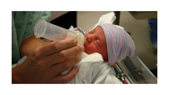 Des tétines qui empoisonnent nos bébés