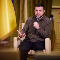 Le président ukrainien Zelensky appelle les mères russes à empêcher leur fils de combattre