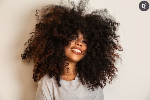 A Londres, une exposition célèbre les cheveux crépus et afros