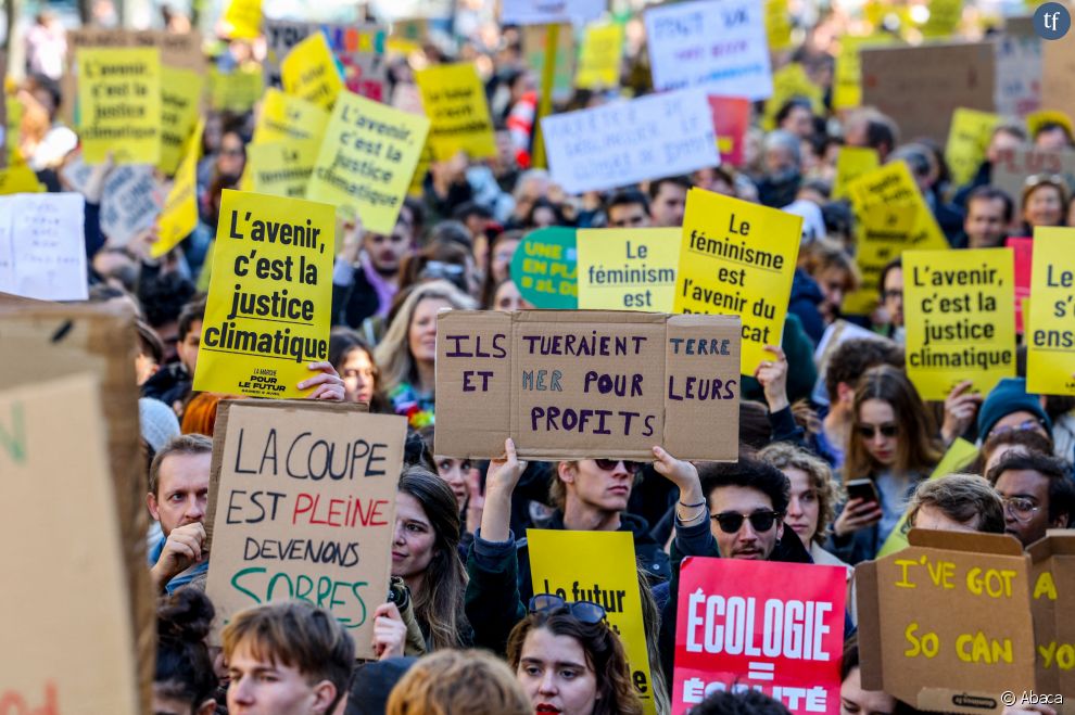 Marche pour le climat à Paris le 10 avril 2022