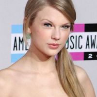 American Music Awards 2011 : Taylor Swift et Adele, reines de la soirée - Vidéo