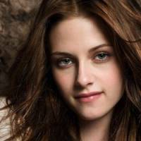 « Twilight » : Kristen Stewart proche de Chris Hemsworth