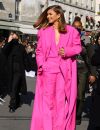  Zendaya tout en rose lors du défilé Valentino le 6 mars 2022 à Paris 