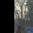  Une étudiante afghane de dix huit ans, le 25 décembre, s'est opposée au régime des talibans en manifestant, seule, face à l'université de Kaboul. Dans les bras, une pancarte affichant "Igra" : "Lis".  
  