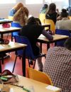 Selon les chiffres du gouvernement, 2,6 % d'élèves subissent effectivement en France une "forte multivictimation" qui peut être apparentée à du harcèlement dès le stade du CM1-CM2. 5,6 % des collégiens en sont victimes, ainsi que 1,3 % des lycéens.