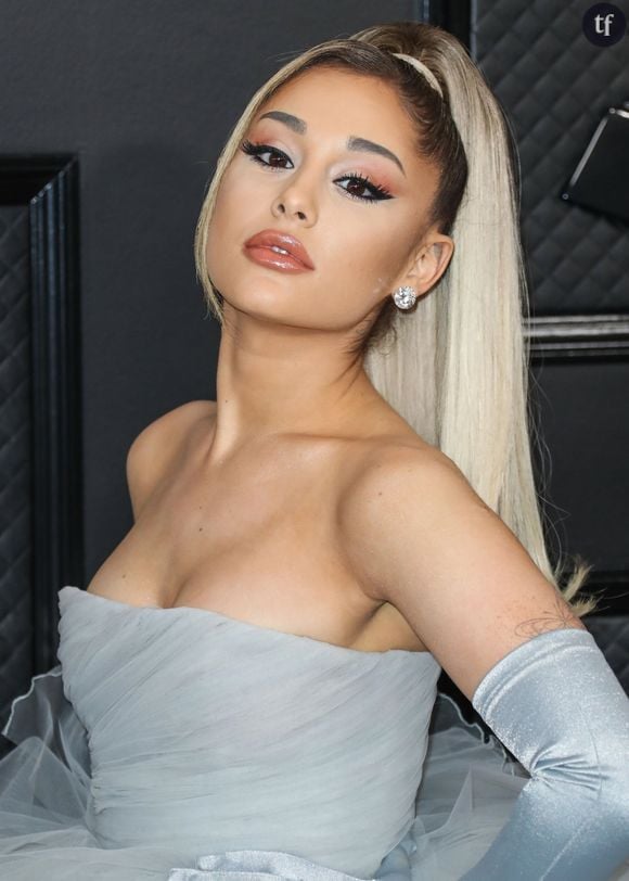 "J'ai pris une tonne de produits, et du Botox" : Ariana Grande fut une grosse adepte de la chirurgie... Et et elle le regrette !
Séparation - Ariana Grande et Dalton Gomez sont séparés - Mariage - Ariana Grande s'est mariée, dans la plus stricte intimité, avec Dalton Gomez - Info - Ariana Grande s'est fiancée - Ariana Grande - 62ème soirée annuelle des Grammy Awards à Los Angeles, le 26 janvier 2020. 