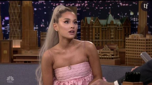 En 2018, à 25 ans, Ariana Grande choisit d'arrêter la chirurgie, selon ses dires. Dans la vidéo de Vogue, elle explique : "C'était too much. J'avais l'impression de me cacher. C'était comme un déguisement".  
Ariana Grande fait une apparition dans le Tonight Show de Jimmy Fallon le 2 mai 2018. 