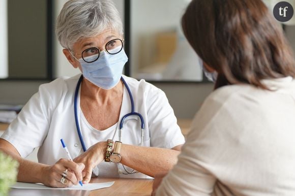 "On va surtout observer une fatigue, une perte du goût en la vie, qui va s'éterniser, des idées noires, voire... Quelque chose qui peut dégénérer en psychose puerpérale, en pathologie psychiatrique. C'est dans ce cas là que les finalités peuvent être graves : le suicide, des infanticides, des états de psychose et de dissociation"