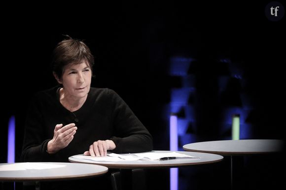 On ne s'est jamais vraiment remis de la lecture du livre qui a valu à Christine Angot le Prix Médicis : Le Voyage dans l'Est. Autrement dit, le récit insoutenable, et poignant, d'un inceste. Un témoignage au style douloureux, implacable, minutieux, tranchant.  
© Stéphane Lemouton / Bestimage