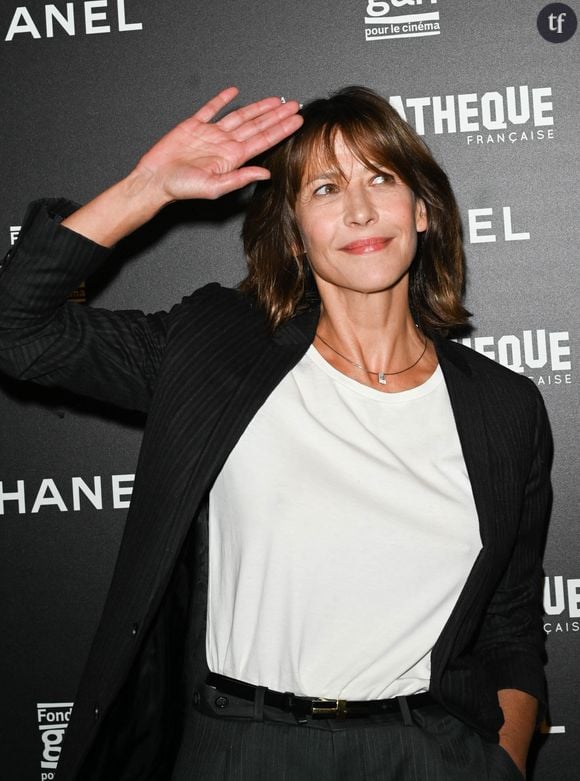 "Il a été terrible" : Sophie Marceau tacle Gérard Depardieu, objet d'une nouvelle plainte
Sophie Marceau au photocall de l'avant-première du film "Une femme de notre temps" à la cinémathèque française à Paris, France, le 29 septembre 2022. © Coadic Guirec/Bestimage 