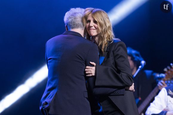 Sa grande amie Sandrine Kiberlain s'est exprimée sur cette "affaire"...
Vincent Delerm, Sandrine Kiberlain au concert du gala des 20 ans de la fondation Recherche Alzheimer "2 générations chantent pour la 3ème" à l'Olympia à Paris le 18 mars 2024. © Cyril Moreau / Bestimage 