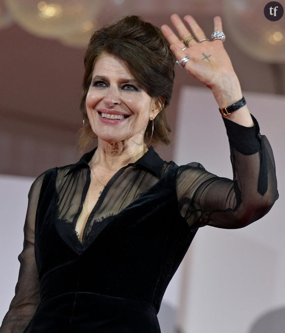 En Une de "Causeur", Fanny Ardant clame défendre "l'honneur de Roman Polanski"
French actress Fanny Ardant arrives for the premiere of 'The Palace' during the 80th Venice Film Festival in Venice, Italy, 02 September 2023. The movie is presented out of competition at the festival running from 30 August to 09 September 2023. © ANSA/ZUMA Press/Bestimage Première du film "The Palace" lors du 80ème festival international du film de Venise, La Mostra