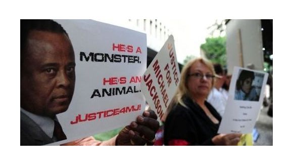 Affaire Jackson : Conrad Murray condamné à 4 années de prison