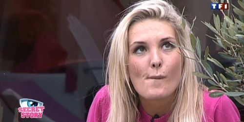 Secret Story : Marie ne veut pas embrasser Zelko dans « La star de l’année »