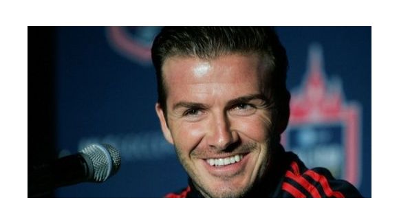 David & Victoria Beckham visitent Paris