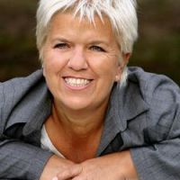 Mimie Mathy : la fin de « Joséphine, ange gardien » ?
