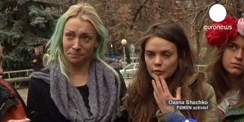 Ukraine : les féministes topless torturées par des agents du KGB