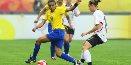 Football : 2011, ou quand les femmes surclassent les hommes