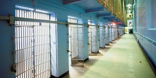 Prison : L'Assemblée vote 24 000 places en plus d'ici à 2017