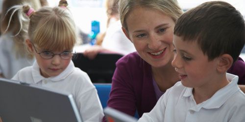 Rapport Luc Chatel : 2 langues étrangères dès la 6ème