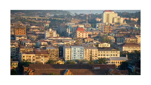 Birmanie : bientôt une loi pour mettre fin à la censure des médias