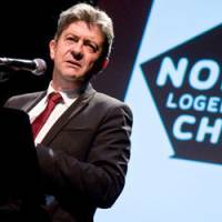 Présidentielle : Mélenchon charge Le Pen, Hollande et Sarkozy