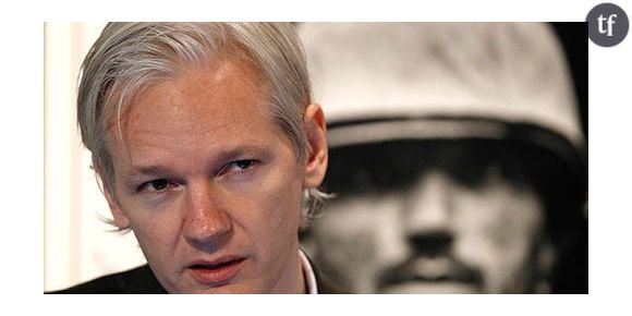 Wikileaks : Julian Assange se rend à la Police