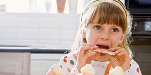 Encore trop de gras et de sucre dans l’alimentation des enfants