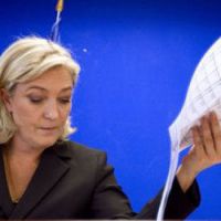 Anonymat des parrainages : Marine Le Pen déboutée par les Sages
