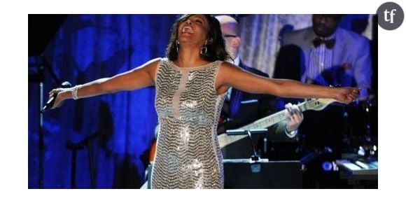 Whitney Houston : une photo de son cercueil dans le National Enquirer