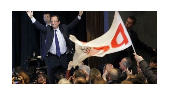 Un oeuf pour Hollande & des menaces pour Sarkozy