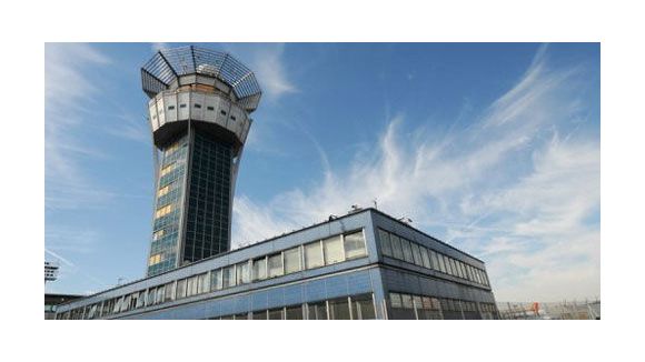 Grève des contrôleurs aériens lundi et mardi : retards et annulations prévus