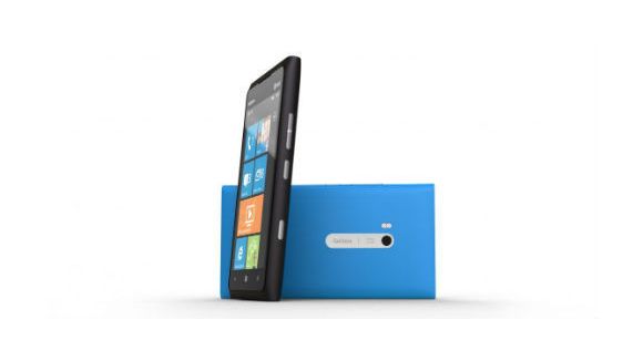 Nokia Lumia 900 : un lancement avec Nicki Minaj