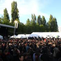 « Résistance » place de Stalingrad au QG du Front de Gauche