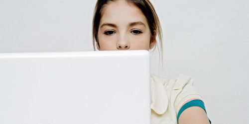 Ados : attention à la dépression Facebook