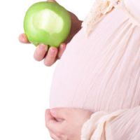 Grossesse : pourquoi il ne faut pas manger pour deux