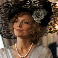 Michelle Pfeiffer  dans le prochain film de Luc Besson  