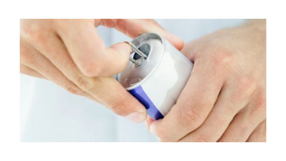 Crises cardiaques : les boissons énergisantes dans le collimateur de l'Anses