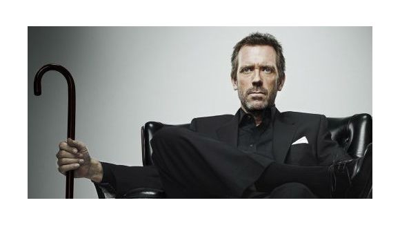 Hugh Laurie joue les méchants pour Robocop