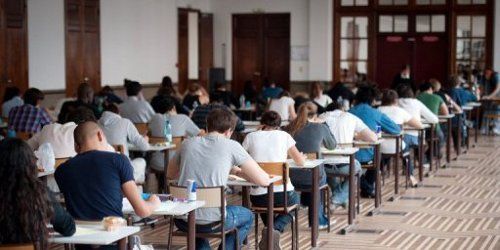 Coup d'envoi du BAC 2012 : les sujets de philo des séries S, ES et L