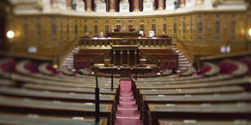 Harcèlement sexuel : la droite et la gauche s'entendent sur le projet de loi