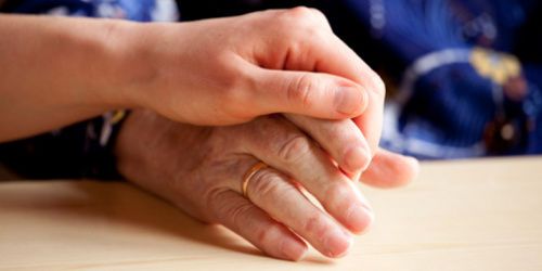 Plan contre la dépendance : Hollande annonce une conférence pour l'automne