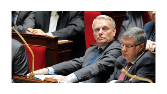 Le Parlement enterre les heures supp' défiscalisées et la TVA sociale