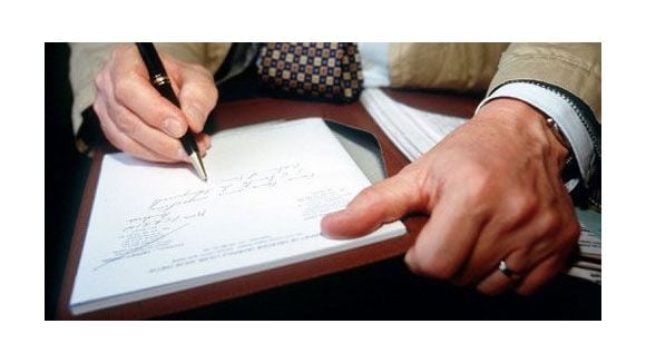 Pourquoi y a-t-il deux fois plus d'arrêts maladies dans les Ardennes que dans les Hautes-Alpes