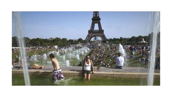 Canicule : Météo France maintient 33 départements en vigilance orange